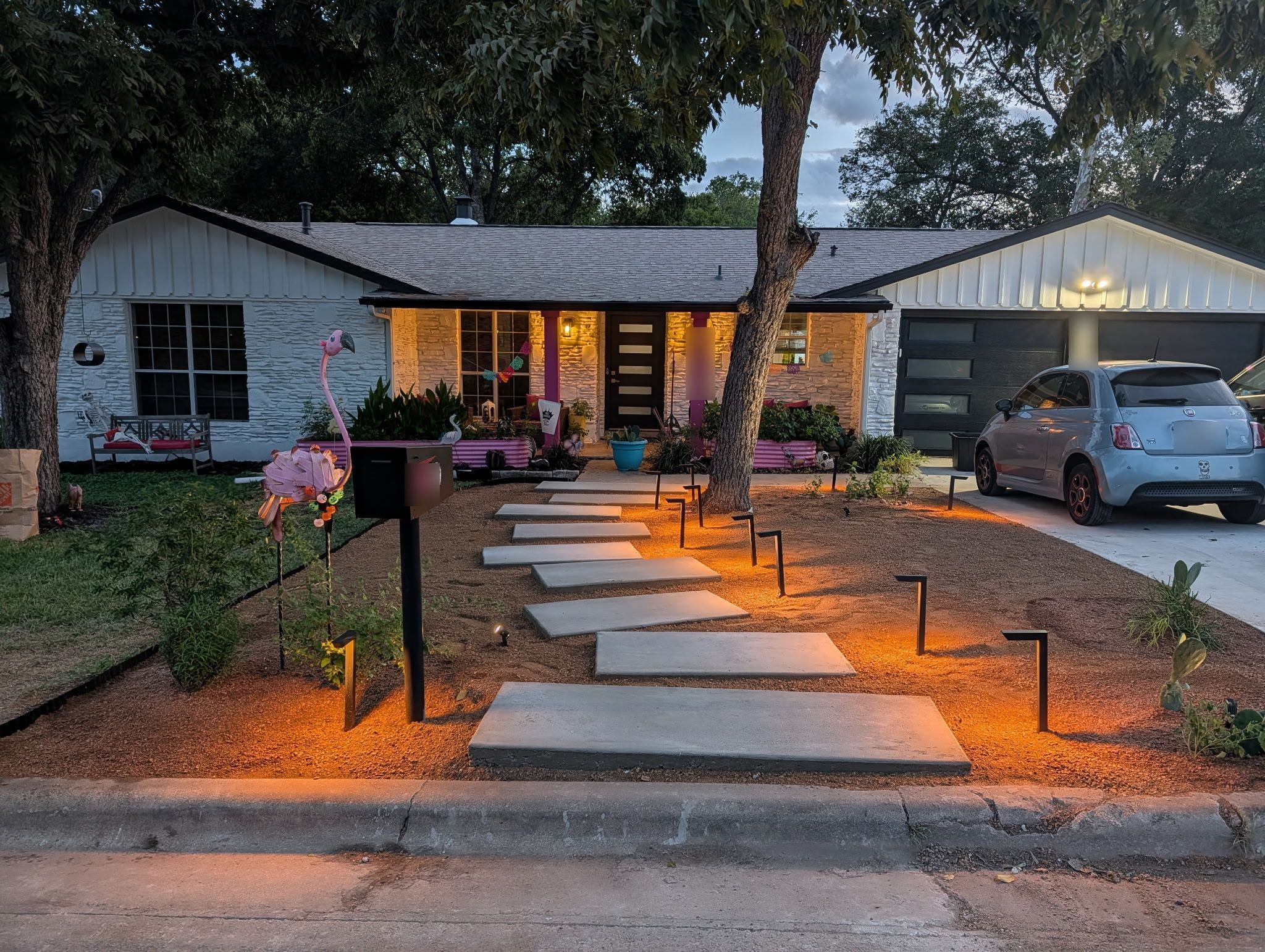 Floating Concrete Steps & Front Yard Hardscape – Central Texas