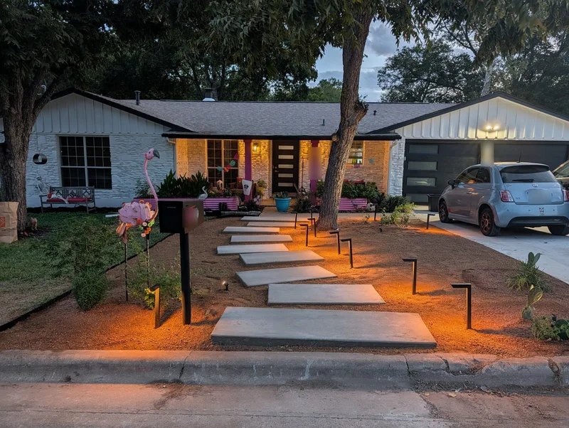 Floating Concrete Steps & Front Yard Hardscape – Central Texas