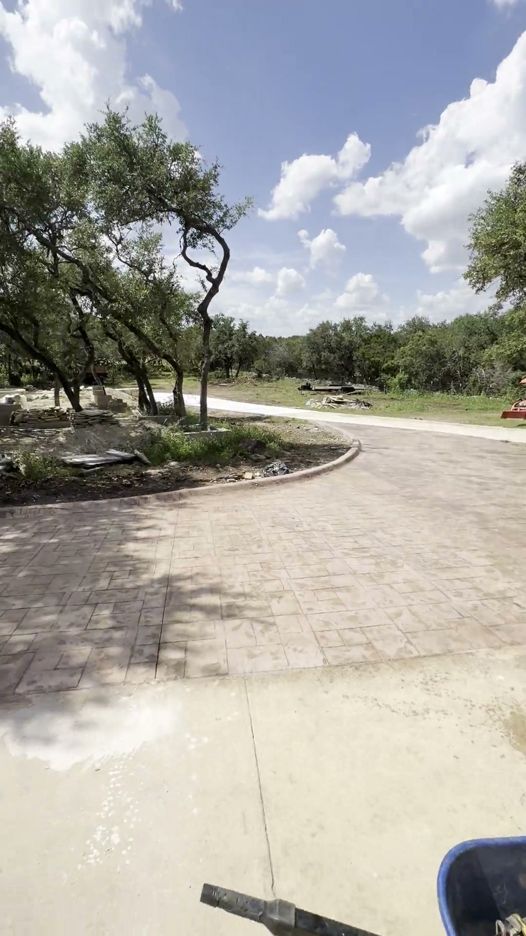 San Marcos Driveway & Entryway Pour